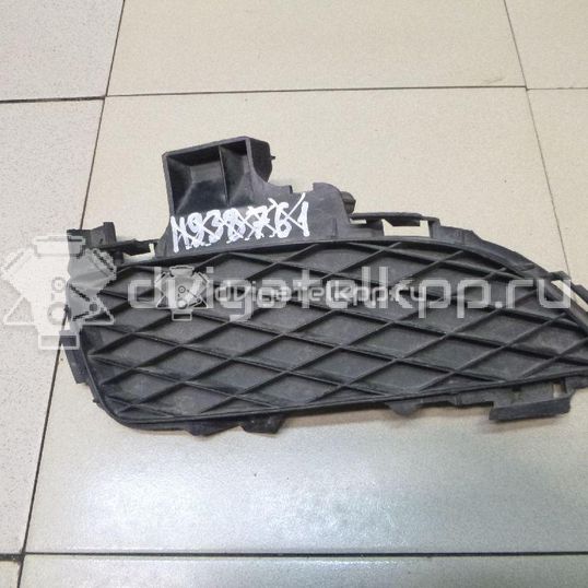 Фото Решетка в бампер правая  BN8V50C11 для Mazda 3