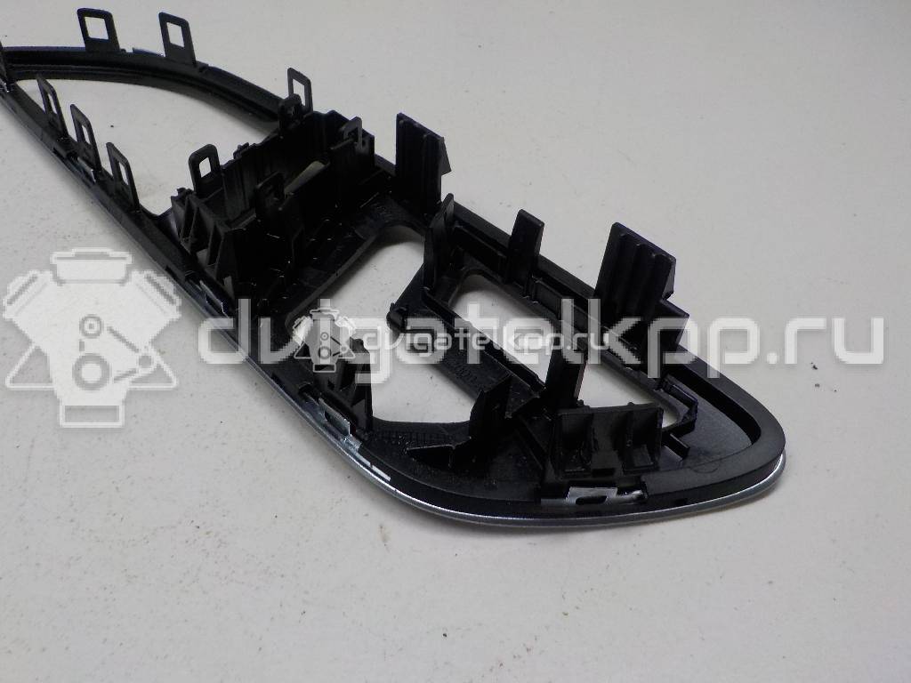 Фото Накладка ручки внутренней  2467200048 для mercedes benz GLA-Class X156 {forloop.counter}}