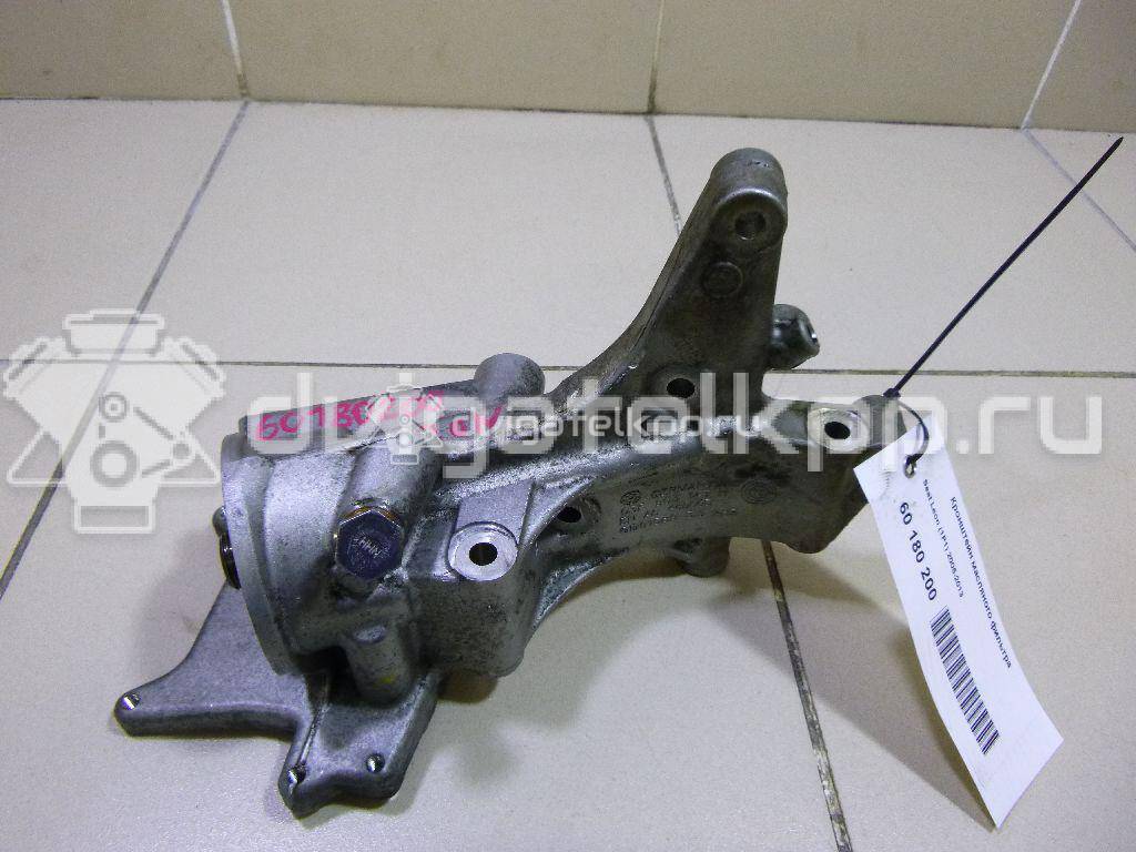 Фото Кронштейн масляного фильтра  03F903141F для Volkswagen / Seat {forloop.counter}}