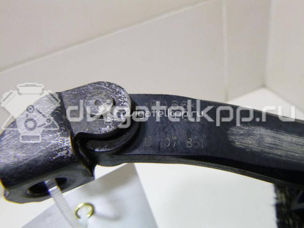 Фото Ограничитель двери  13107851 для Opel Astra {forloop.counter}}