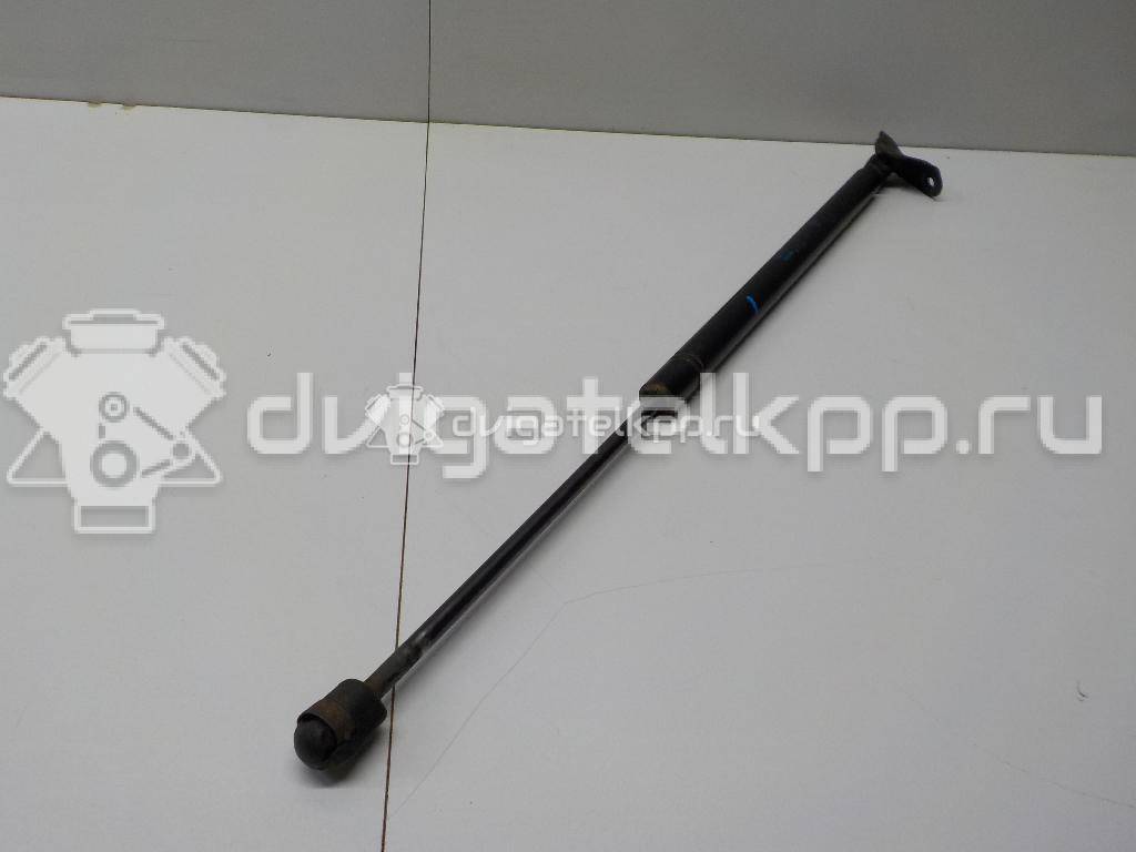 Фото Амортизатор двери багажника  90579440 для Opel Zafira / Meriva {forloop.counter}}