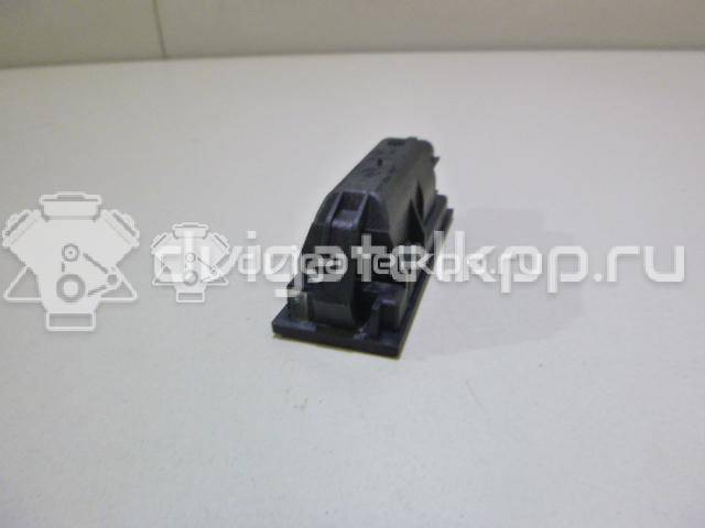 Фото Фонарь подсветки номера  8200480127 для Renault Wind E4M / Kadjar Ha , Hl / Vel Satis Bj0 / Megane / Trafic {forloop.counter}}