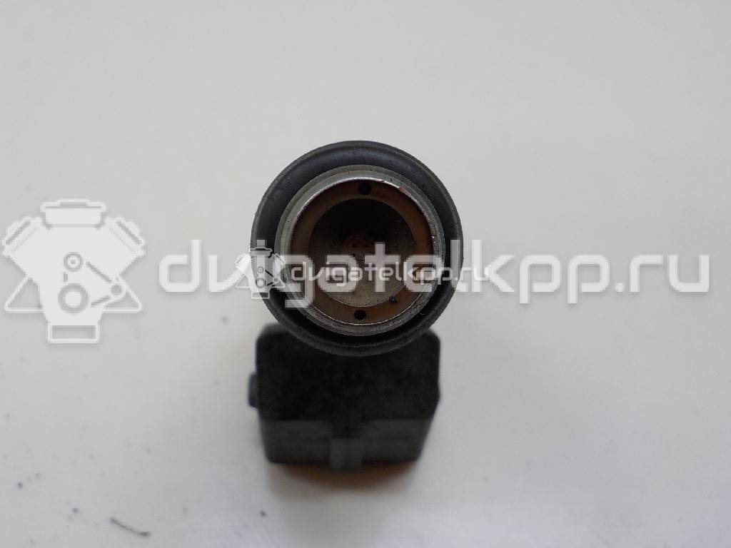 Фото Форсунка инжекторная электрическая  8200128959 для Renault Clio / Laguna / Scénic / Megane {forloop.counter}}