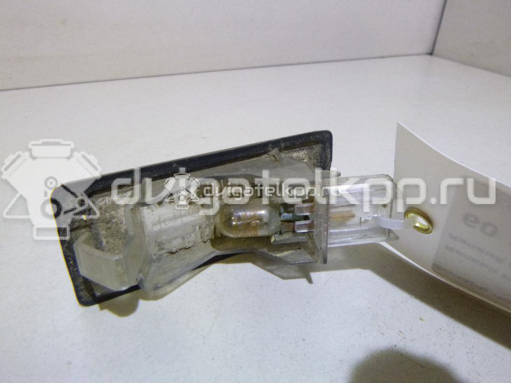 Фото Фонарь подсветки номера  8200013577 для Renault Modus Grand F Jp0 / Megane / Clio / Laguna / Scénic {forloop.counter}}