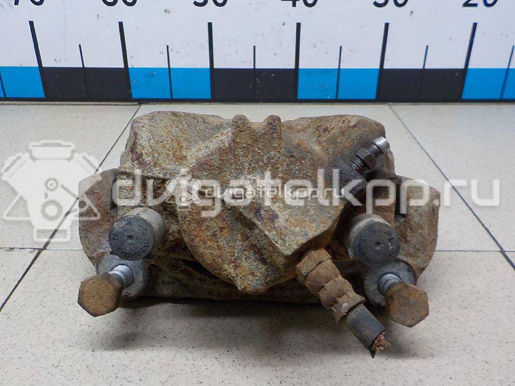 Фото Суппорт тормозной передний правый  410018218R для Renault Megane / Scénic / Grand / Captur J5 / Fluence L30 {forloop.counter}}