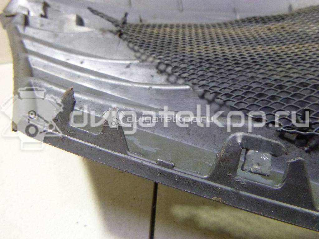 Фото Решетка радиатора  8200752748 для Renault Logan {forloop.counter}}