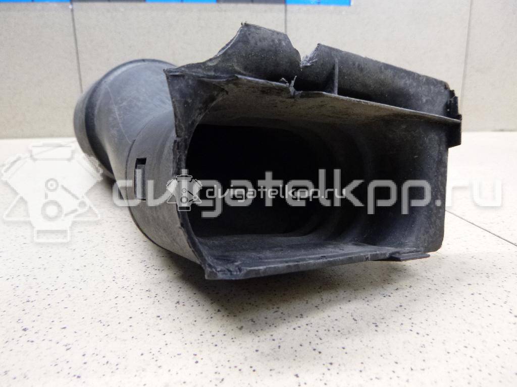 Фото Патрубок воздушного фильтра  6R0129618B для Volkswagen / Seat {forloop.counter}}