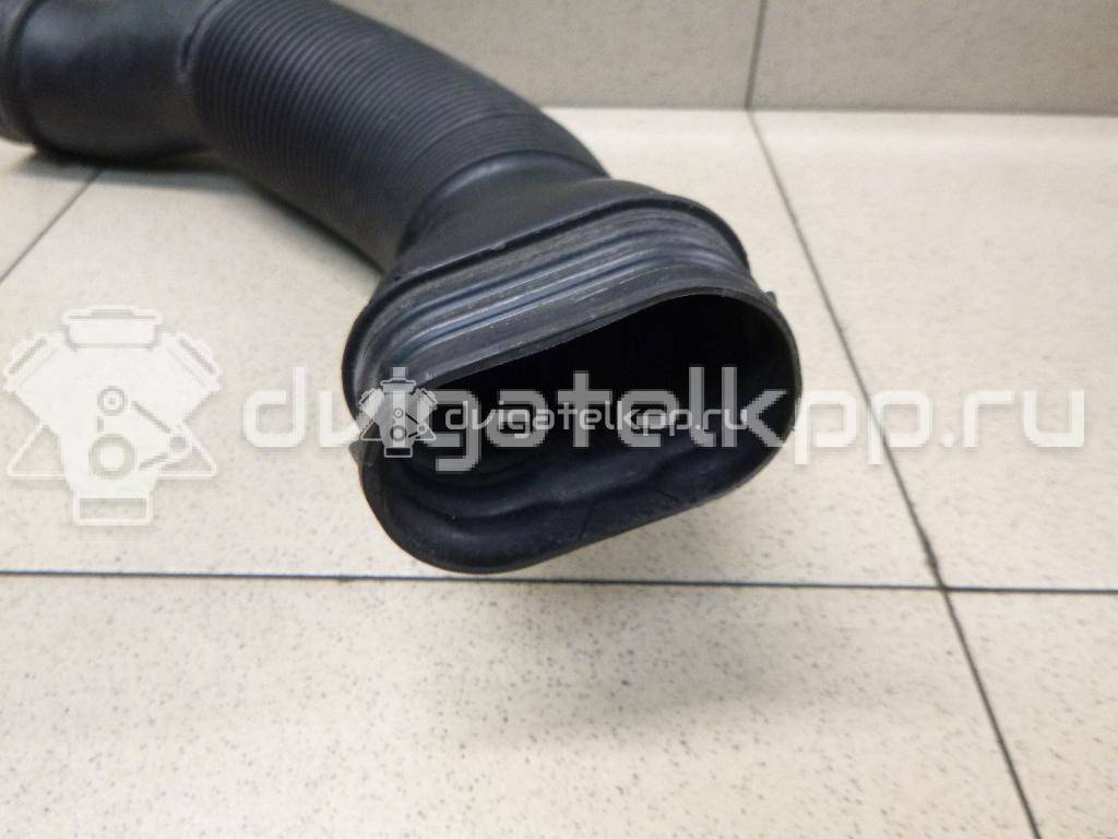 Фото Патрубок воздушного фильтра  6R0129618B для Volkswagen / Seat {forloop.counter}}
