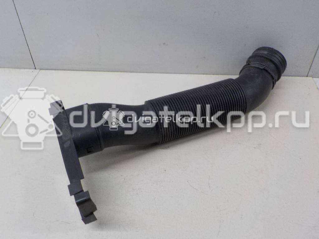 Фото Патрубок воздушного фильтра  6R0129618B для Volkswagen / Seat {forloop.counter}}