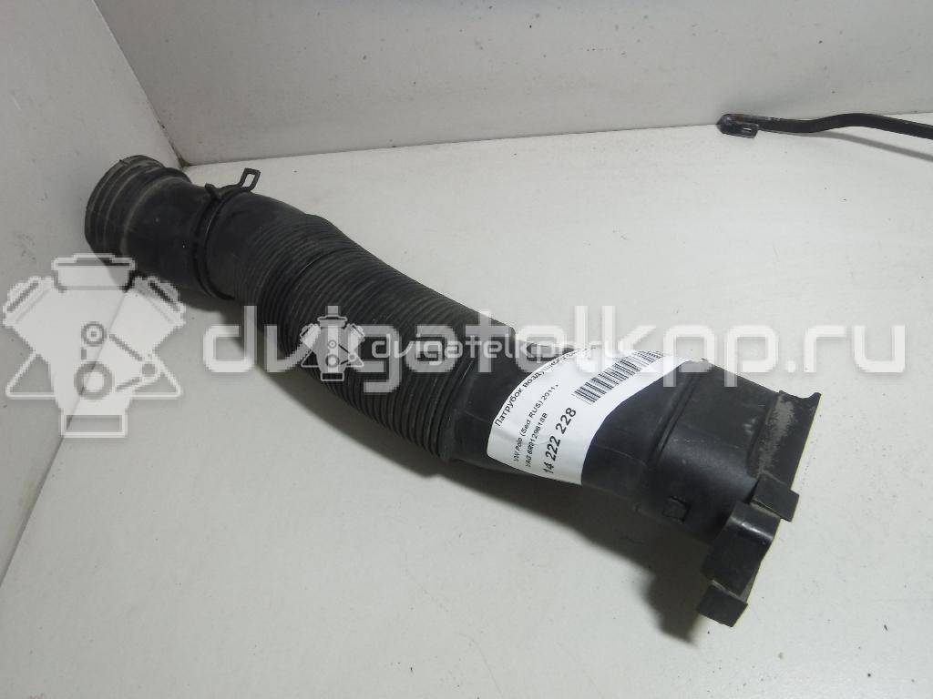 Фото Патрубок воздушного фильтра  6R0129618B для Volkswagen / Seat {forloop.counter}}