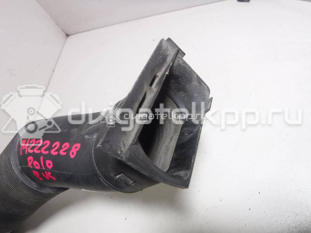 Фото Патрубок воздушного фильтра  6R0129618B для Volkswagen / Seat {forloop.counter}}