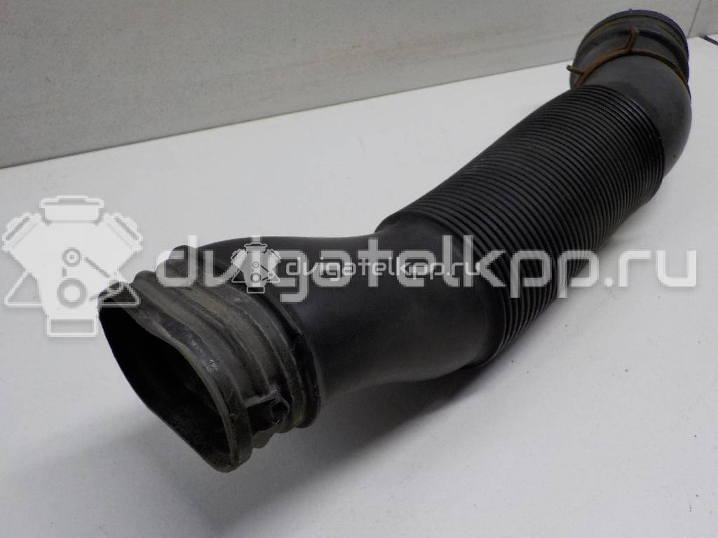 Фото Патрубок воздушного фильтра  6R0129618B для Volkswagen / Seat {forloop.counter}}