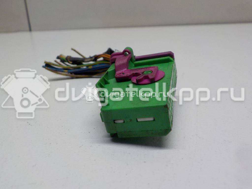 Фото Разъем  8l0972977c для audi A2 [8Z0] {forloop.counter}}