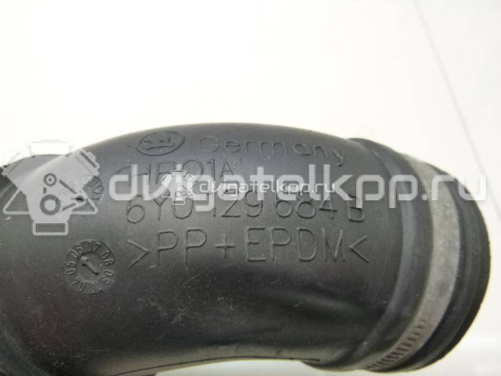 Фото Патрубок воздушного фильтра  6Y0129684B для Skoda / Volkswagen {forloop.counter}}