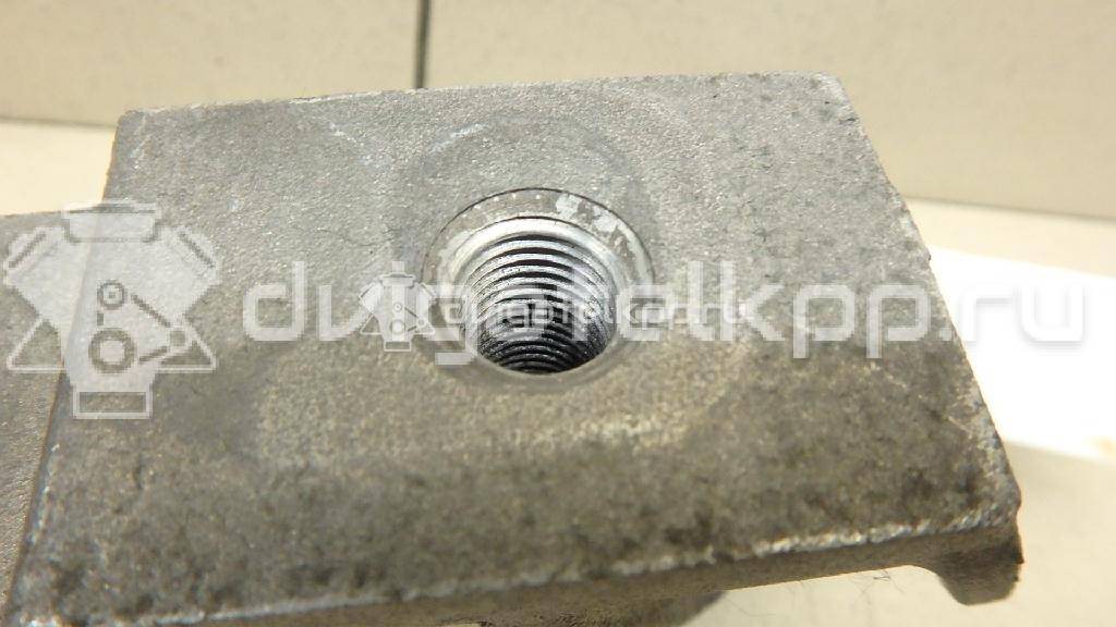 Фото Кронштейн двигателя правый  06J199207P для seat Altea {forloop.counter}}