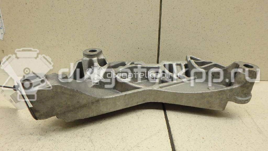 Фото Кронштейн двигателя правый  06J199207P для seat Altea {forloop.counter}}