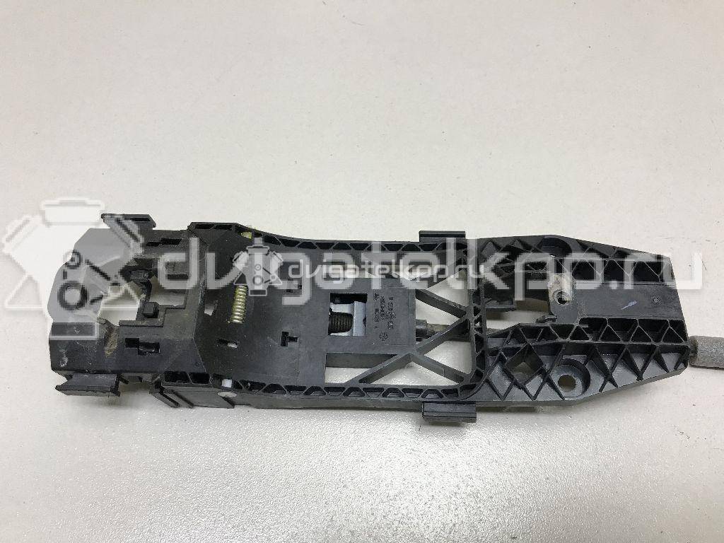 Фото Кронштейн ручки  5N0837885H для seat Leon (5F) {forloop.counter}}