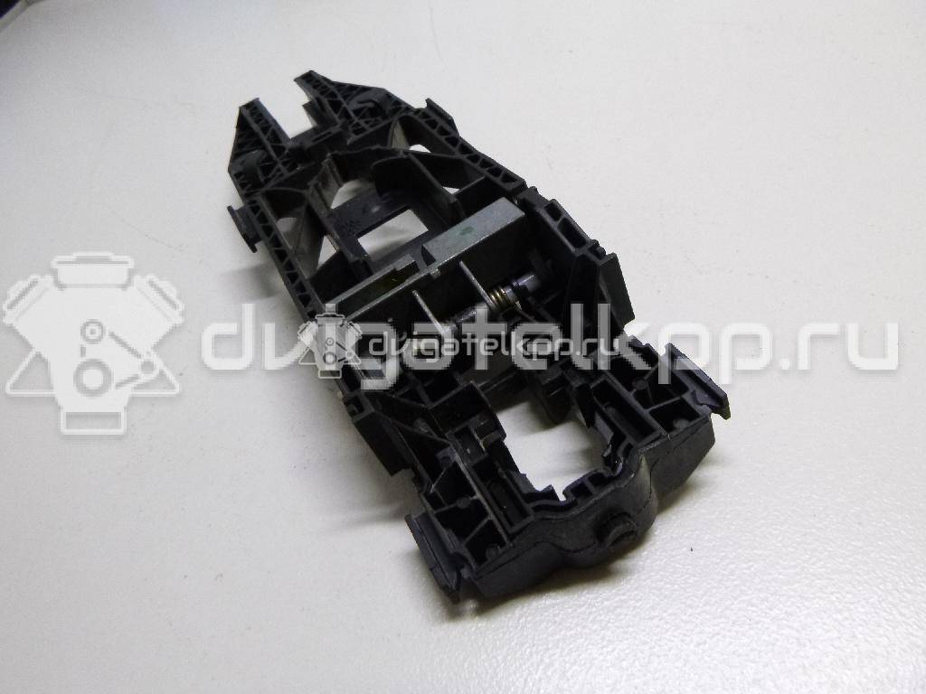 Фото Кронштейн ручки  5N0839885H для seat Leon (5F) {forloop.counter}}