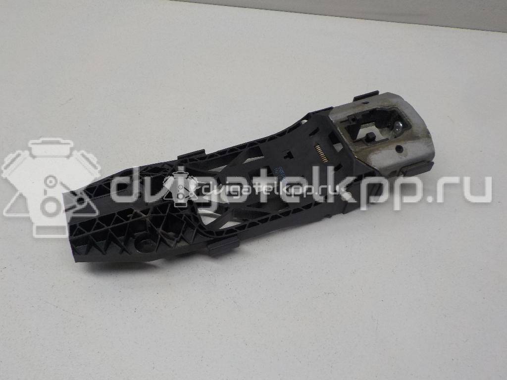 Фото Кронштейн ручки  5N0837885H для seat Leon (5F) {forloop.counter}}