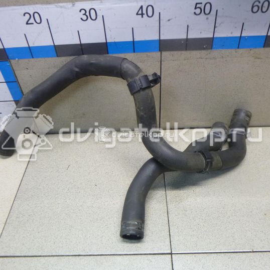 Фото Патрубок радиатора  5Q0121049AD для Seat Leon
