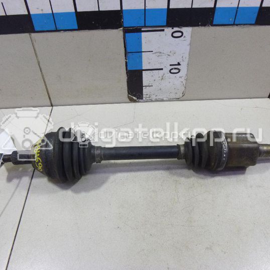 Фото Полуось передняя левая  6R0407763F для seat Toledo III