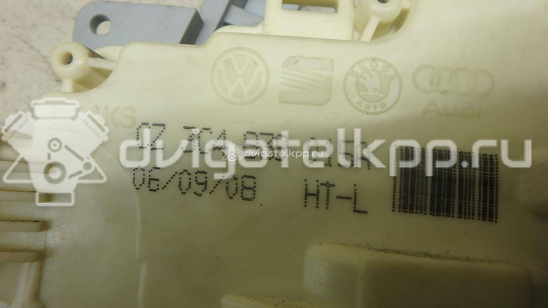 Фото Замок двери задней левой  3C4839015A для seat Ibiza V {forloop.counter}}