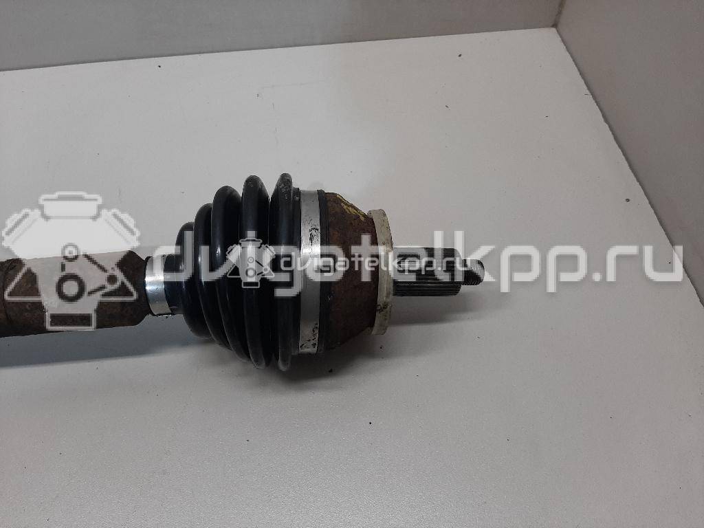 Фото Полуось передняя правая  6Q0407272DM для Skoda Roomster 5J / Fabia {forloop.counter}}