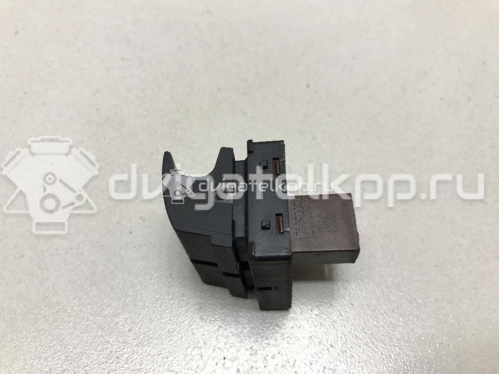 Фото Блок управления стеклоподъемниками  1Z0959858REH для Skoda Roomster 5J / Octaviaii 1Z3 / Yeti 5L / Fabia / Octavia {forloop.counter}}