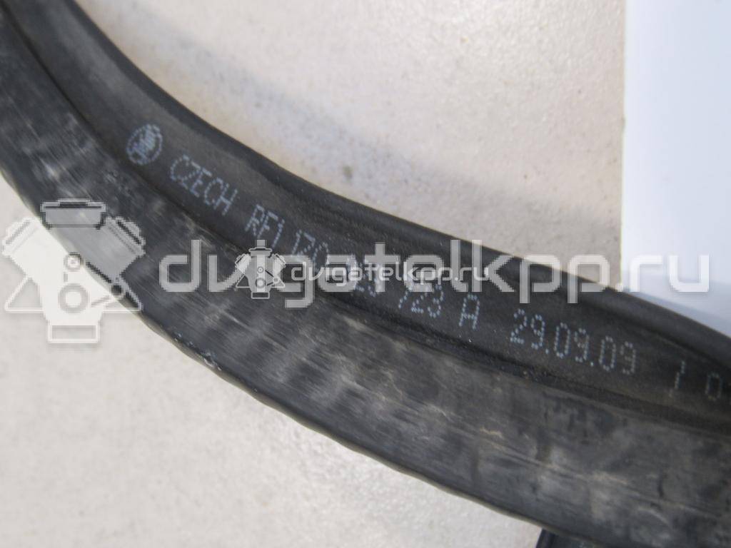 Фото Уплотнитель капота  1Z0823723A для skoda Octavia (A5 1Z-) {forloop.counter}}