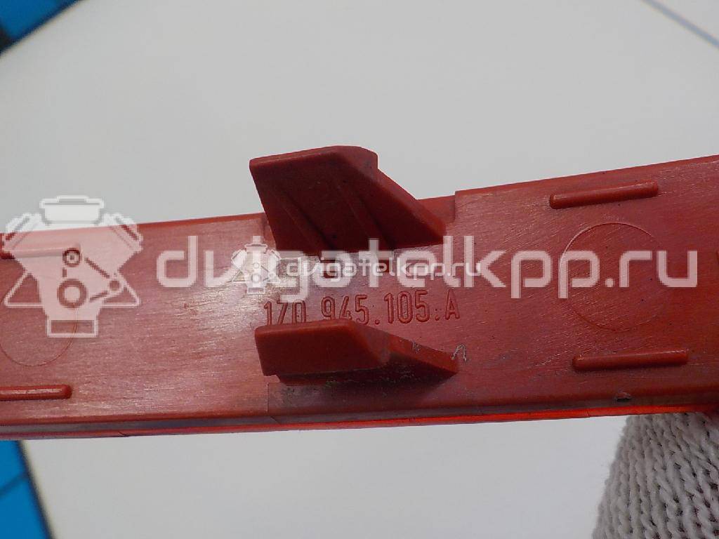 Фото Отражатель в бампер задний левый  1Z0945105A для Skoda Octavia / Octaviaii 1Z3 {forloop.counter}}