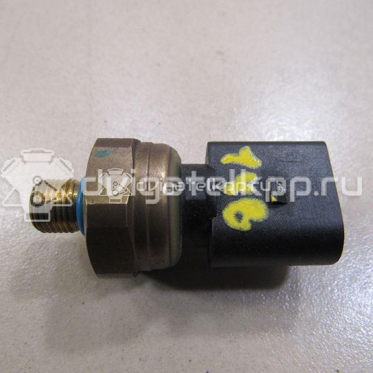 Фото Датчик давления топлива  03C906051A для Volkswagen Touran / Cc / Touareg / Eos 1F7, 1F8 / Golf