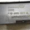 Фото Решетка в бампер центральная  1J0853677D для Volkswagen Golf {forloop.counter}}