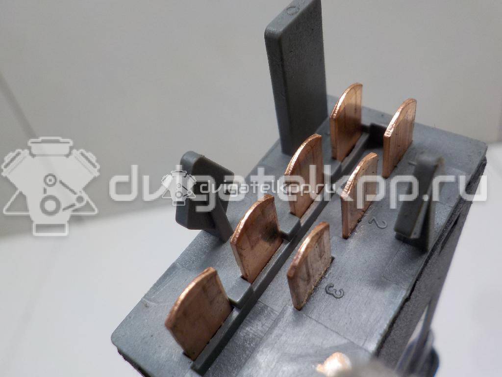 Фото Кнопка аварийной сигнализации  1J0953235J для Volkswagen Bora / Golf {forloop.counter}}