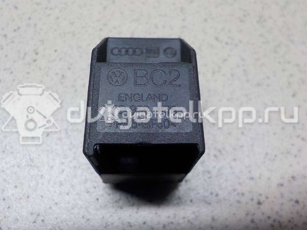 Фото Кнопка стеклоподъемника  3B0959855B01C для Volkswagen Bora / Passat / Golf {forloop.counter}}