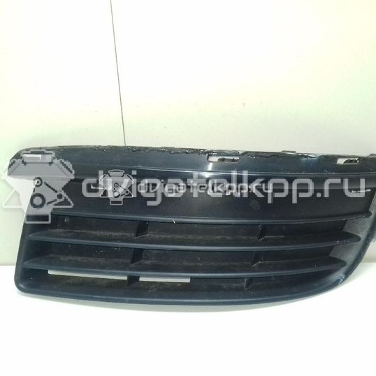 Фото Решетка в бампер левая  1K0853665G9B9 для Volkswagen Jetta / Golf