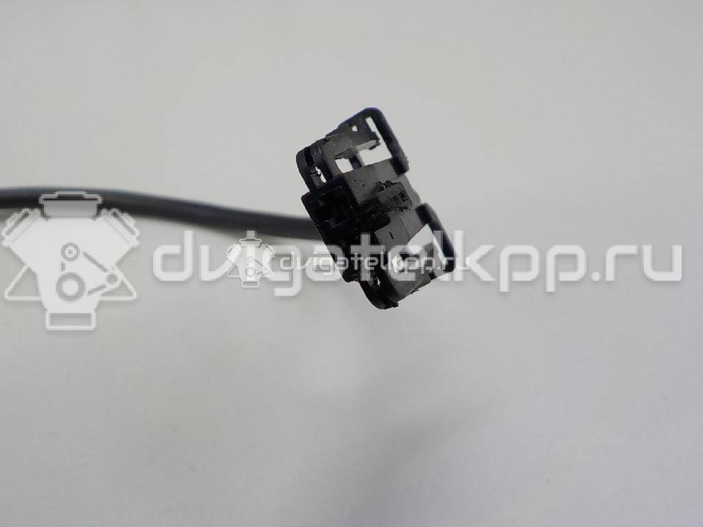 Фото Активатор замка крышки бензобака  5C6810773H для Volkswagen Passat / Jetta / Golf {forloop.counter}}