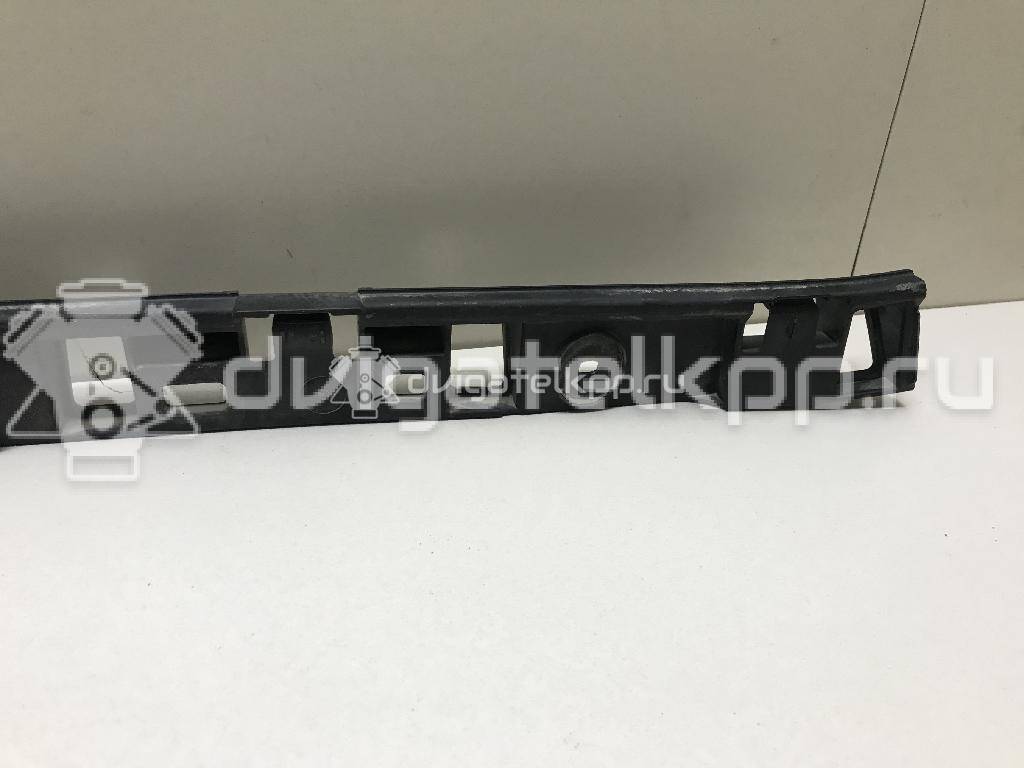 Фото Кронштейн заднего бампера  5C6807863 для Volkswagen Jetta / Golf {forloop.counter}}