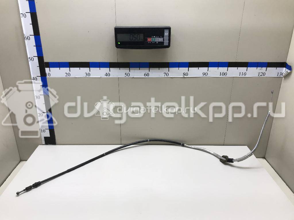 Фото Трос стояночного тормоза  5C0609721E для Volkswagen Jetta {forloop.counter}}