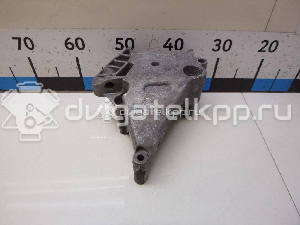 Фото Кронштейн опоры двигателя  06F199207Q для vw Touran {forloop.counter}}