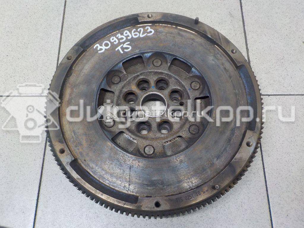 Фото Маховик  070105266P для Volkswagen Transporter / Multivan {forloop.counter}}