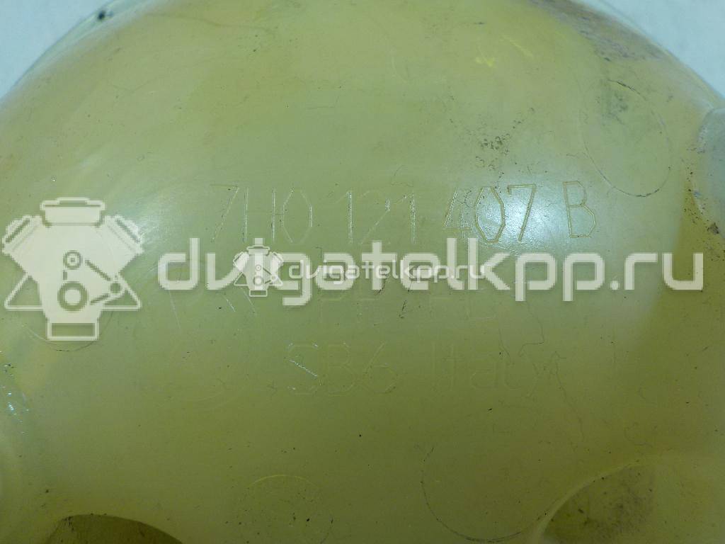 Фото Бачок расширительный  7H0121407B для Volkswagen Transporter / Multivan {forloop.counter}}