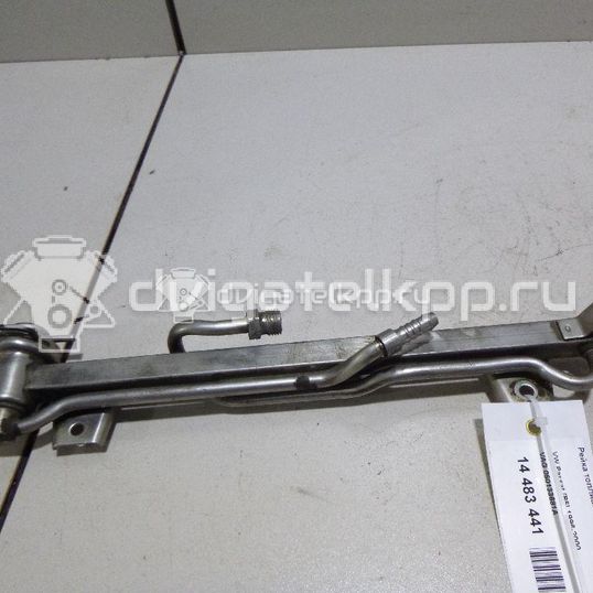 Фото Рейка топливная (рампа)  050133681A для Volkswagen Passat