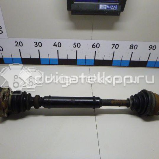 Фото Полуось передняя правая  8D0407272AJ для Volkswagen Passat