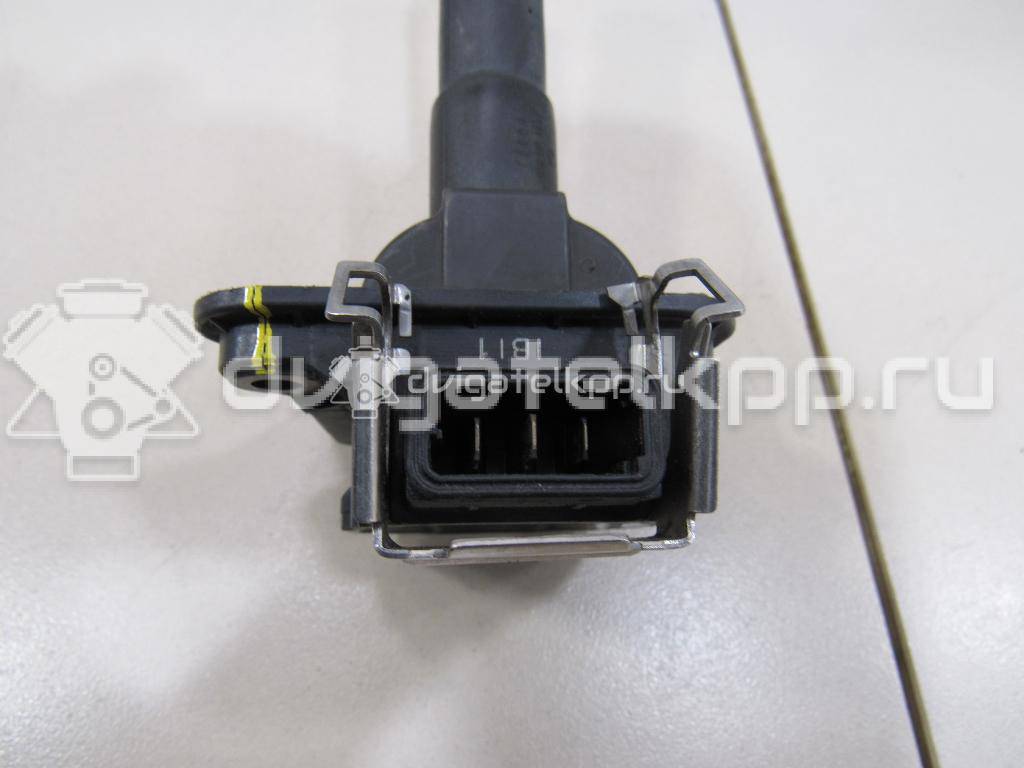 Фото Замок двери задней левой  058905105 для Volkswagen Scirocco / Tiguan / Touran / New Beetle / Bora {forloop.counter}}