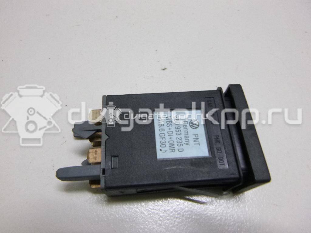 Фото Кнопка аварийной сигнализации  3B0953235D для Volkswagen Passat {forloop.counter}}