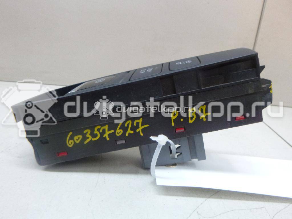 Фото Блок кнопок  3AB927137 для vw Passat [B7] {forloop.counter}}