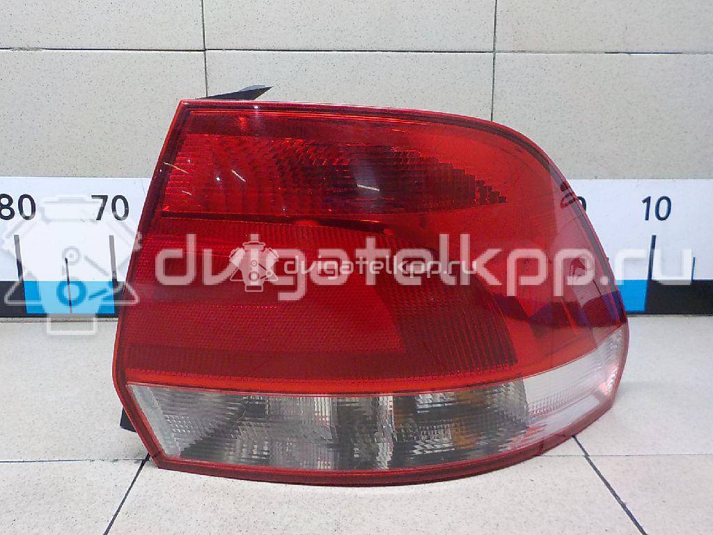 Фото Фонарь задний правый  6RU945096E для Volkswagen Polo / Jetta {forloop.counter}}
