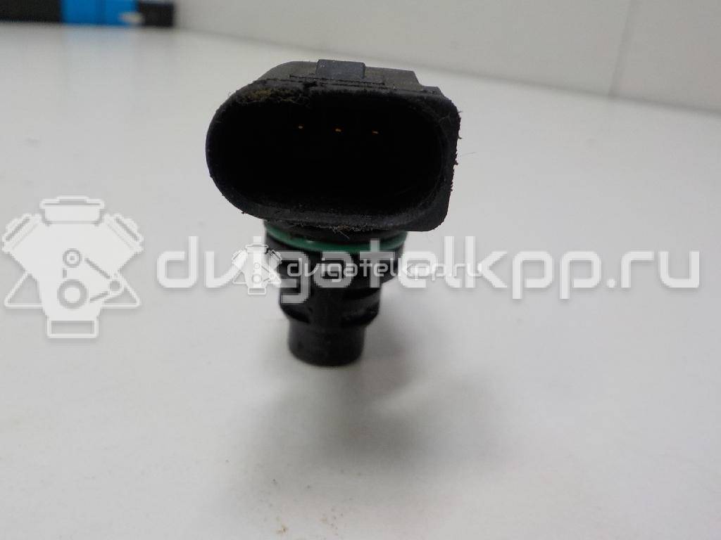 Фото Датчик положения распредвала  030907601E для Volkswagen Scirocco / Tiguan / Touran / New Beetle / Bora {forloop.counter}}