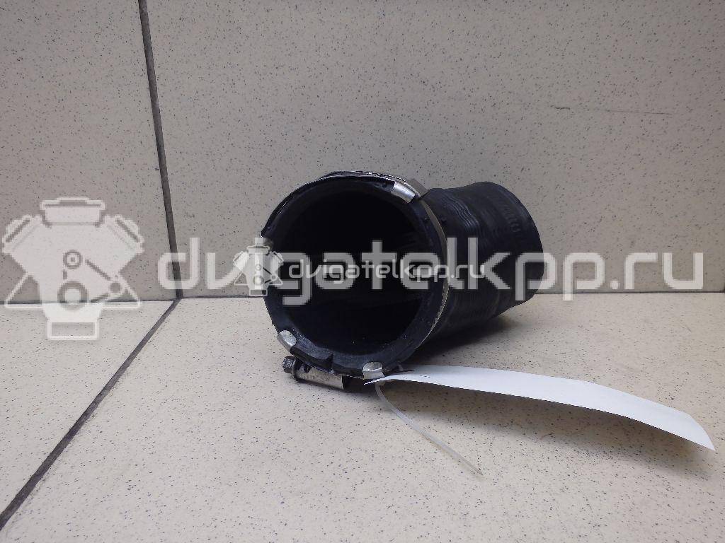 Фото Патрубок интеркулера  1k0145828q для Skoda Octavia / Octaviaii 1Z3 {forloop.counter}}