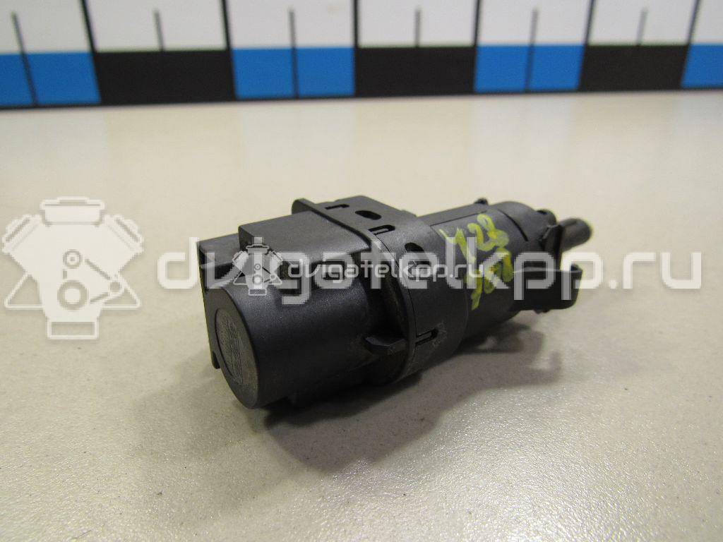 Фото Датчик включения стопсигнала  3m5t13480ac для volvo C30 {forloop.counter}}